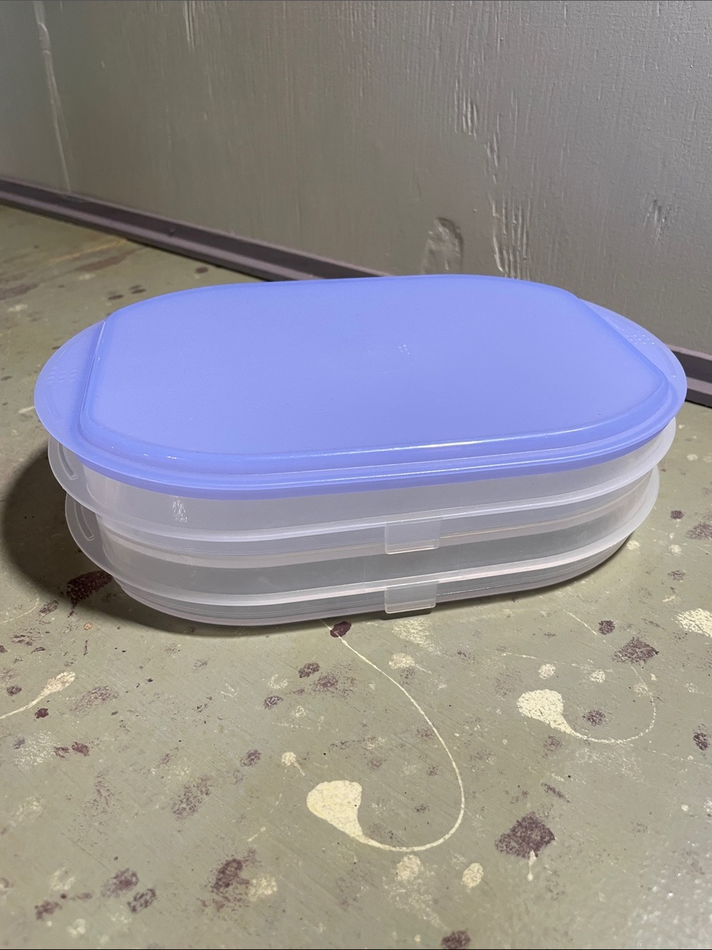 Tupperware Stackable Food Storage Container with Lavender Lid
